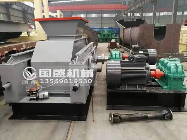 對輥破碎機(jī)中齒輥齒冠斷裂 對輥破碎機(jī)中齒輥齒冠斷裂