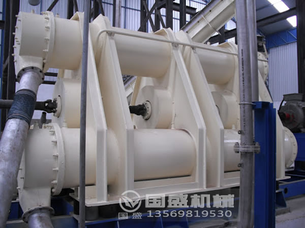 臥式多功能途振動(dòng)磨機(jī) 臥式多功能途振動(dòng)磨機(jī)